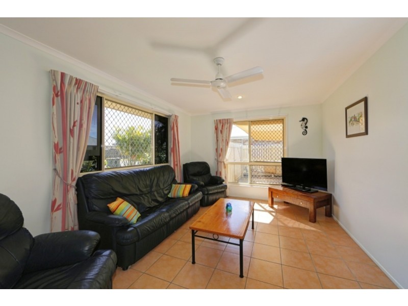 13 Landsborough Street, Bargara QLD 4670