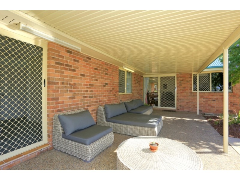 13 Landsborough Street, Bargara QLD 4670