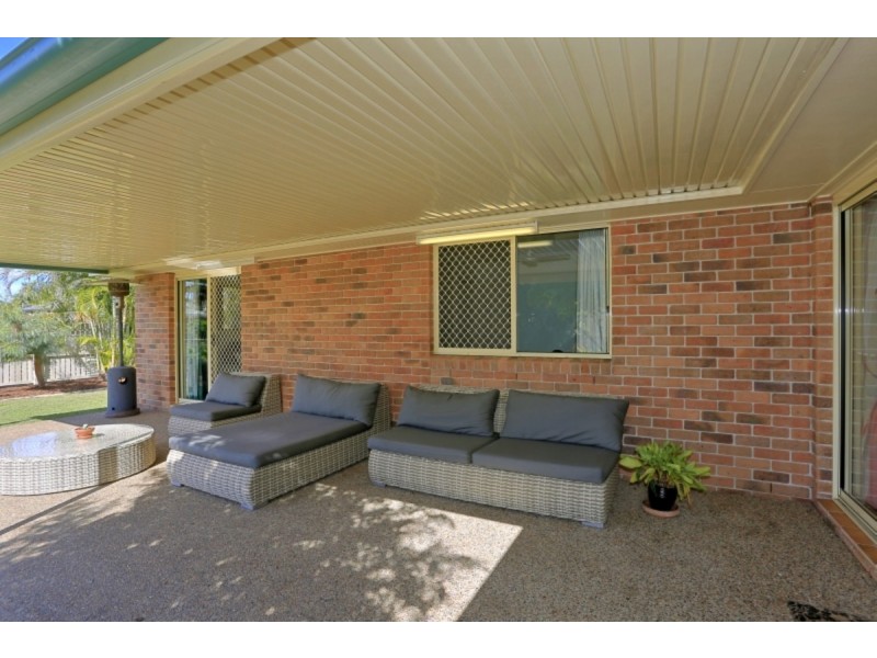 13 Landsborough Street, Bargara QLD 4670