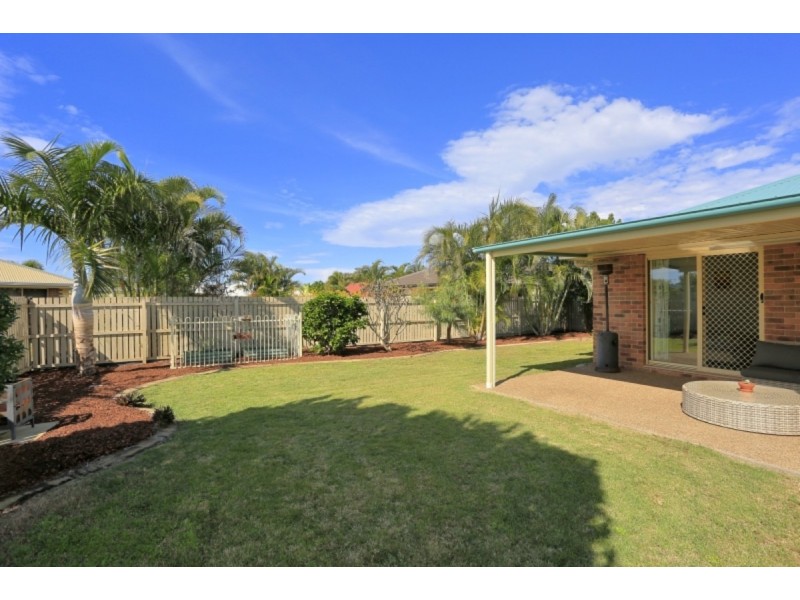 13 Landsborough Street, Bargara QLD 4670