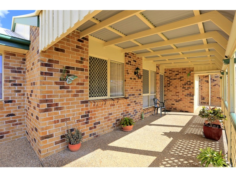 8/23 Thabeban Street, Avenell Heights QLD 4670