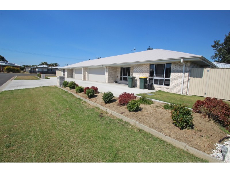 2/13 Moncrieff Street, Kepnock QLD 4670