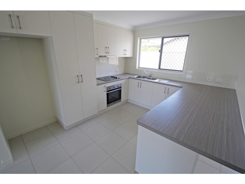 2/13 Moncrieff Street, Kepnock QLD 4670