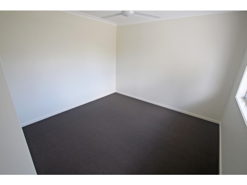 2/13 Moncrieff Street, Kepnock QLD 4670