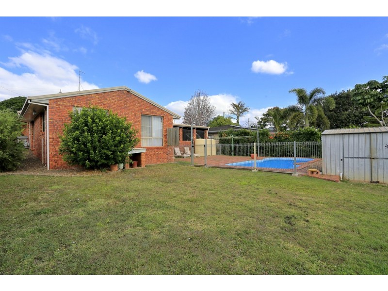 24 City Vue Terrace, Avoca QLD 4670