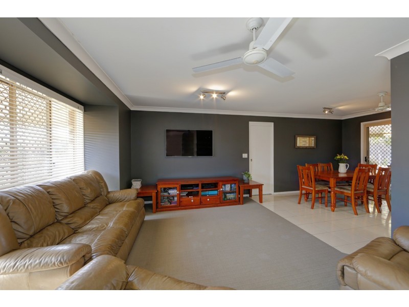 11 Murray Court, Kalkie QLD 4670