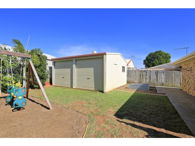 11 Murray Court, Kalkie QLD 4670