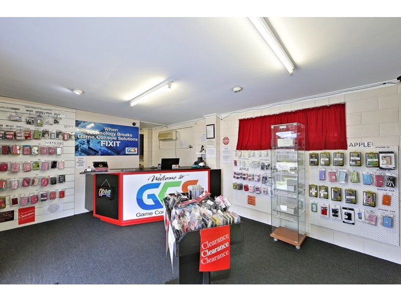 8 Crawford Street, Walkervale QLD 4670
