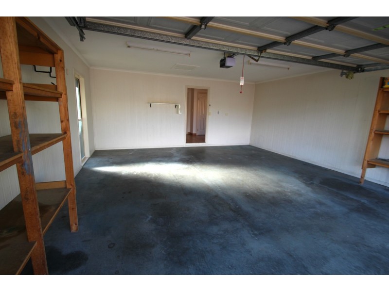 19 Tropicana Drive, Avoca QLD 4670