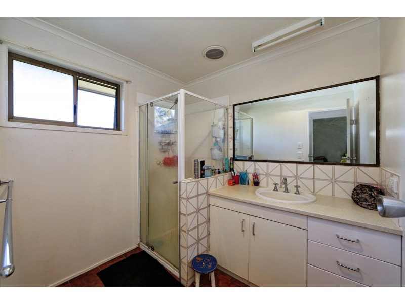 7 Wheelers Road, Oakwood QLD 4670
