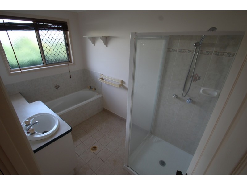 20 Westview Terrace, Avoca QLD 4670