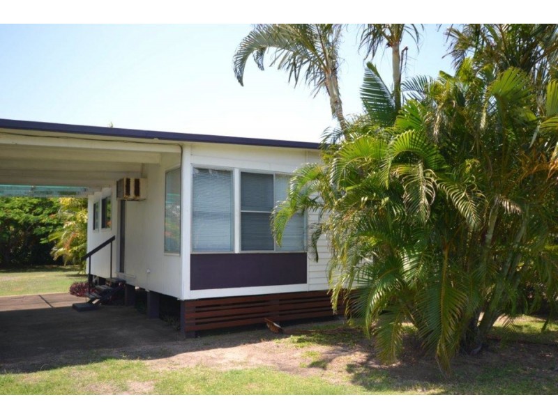 2/24 Bauer Street, Bargara QLD 4670