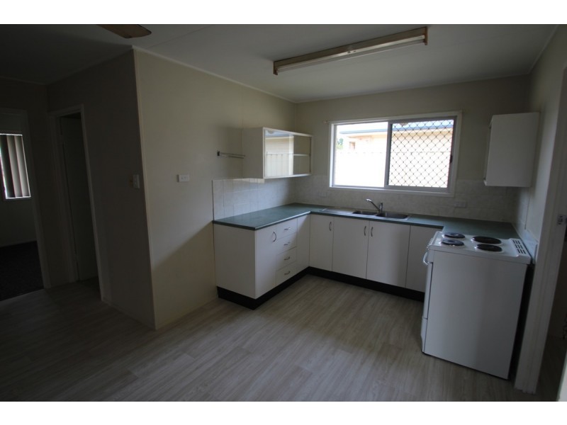 1/11 Robert Street, Bundaberg South QLD 4670