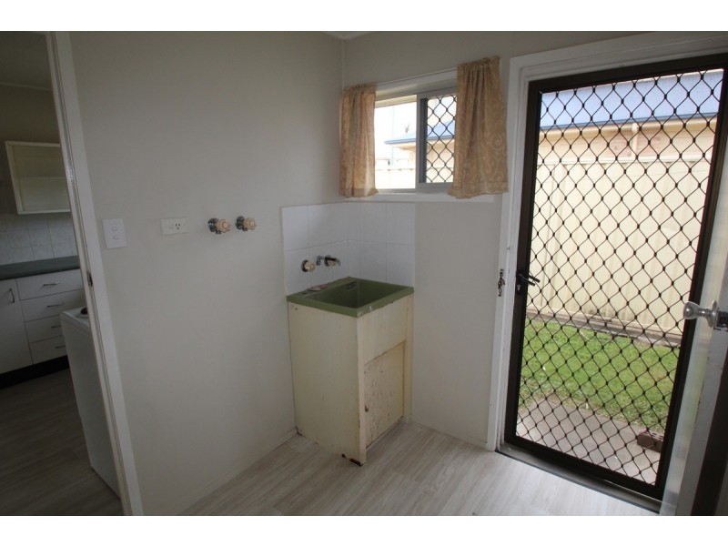 1/11 Robert Street, Bundaberg South QLD 4670