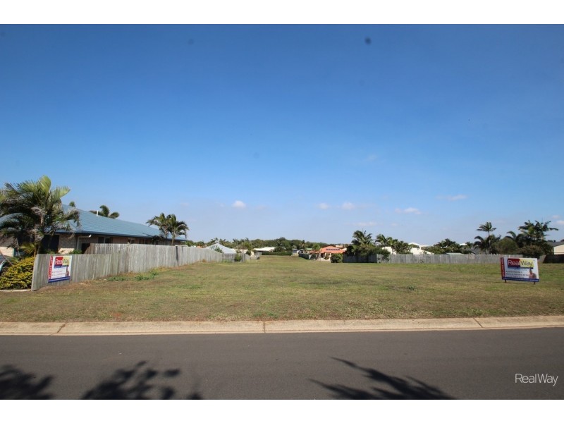 129 Barolin Esplanade, Coral Cove QLD 4670