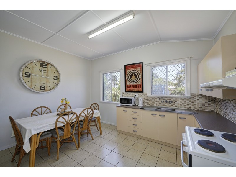 17 Lloyd Street, Walkervale QLD 4670