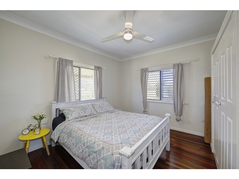 17 Lloyd Street, Walkervale QLD 4670