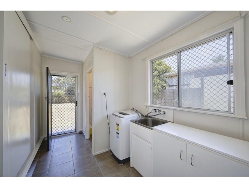 17 Lloyd Street, Walkervale QLD 4670