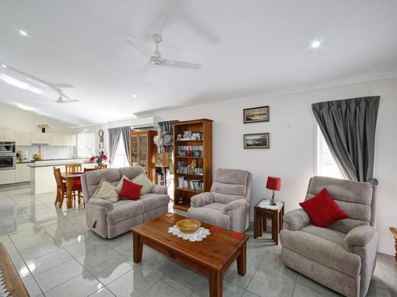 34/39 Wearing  Road, Bargara QLD 4670