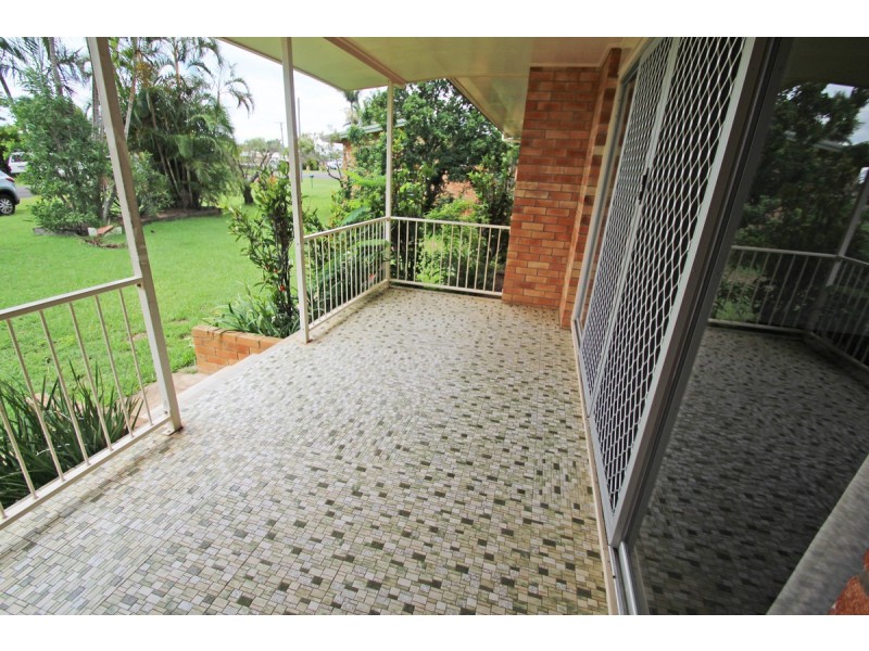 17 Lucas Street, Kepnock QLD 4670