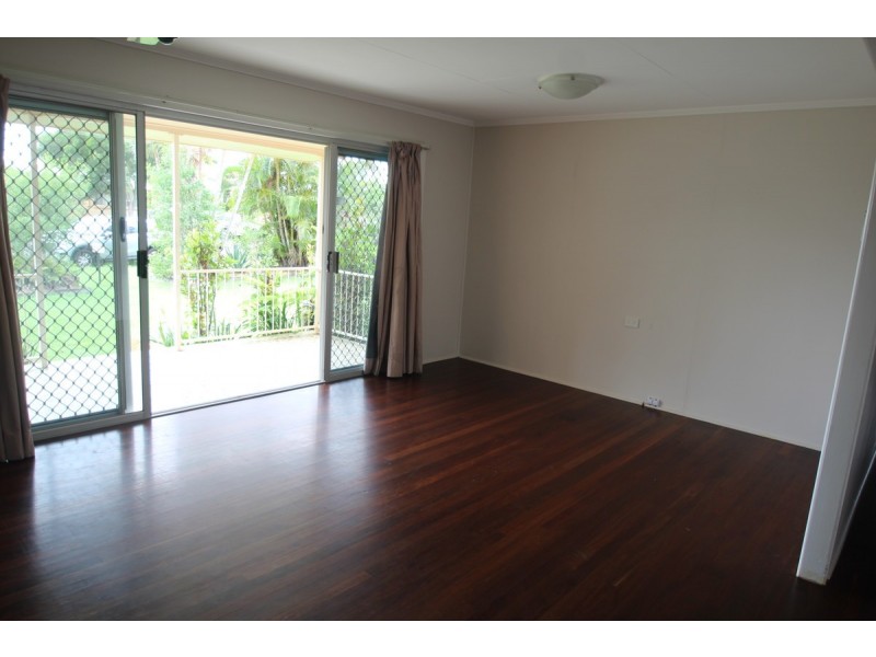 17 Lucas Street, Kepnock QLD 4670