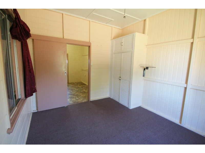 3 Baker Street, Kepnock QLD 4670