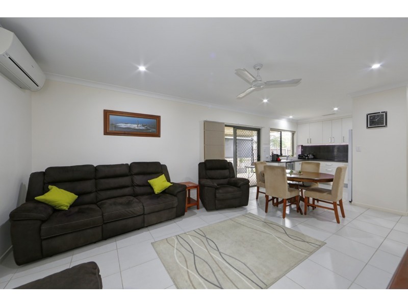 2/51 Telegraph Road, Bundaberg East QLD 4670