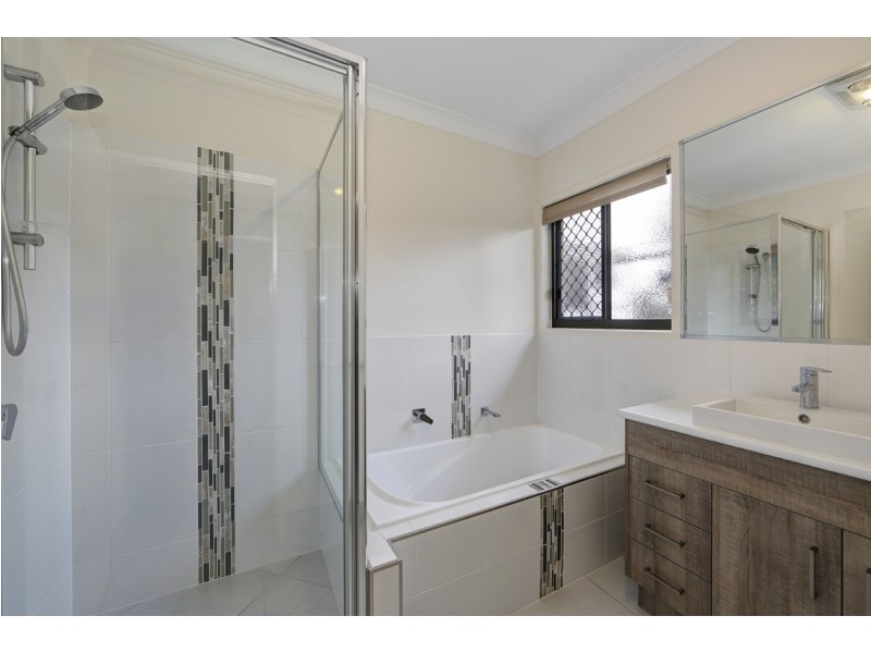 2/51 Telegraph Road, Bundaberg East QLD 4670