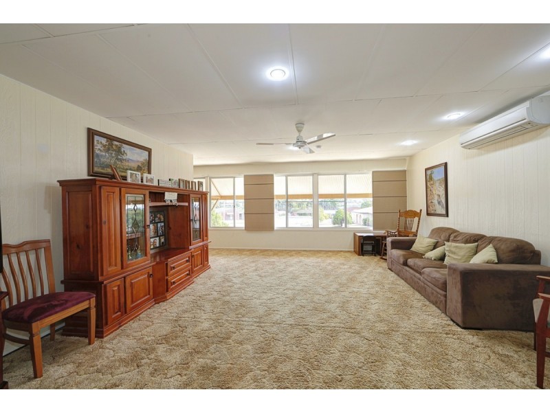 24 Jenalyn Crescent, Avoca QLD 4670