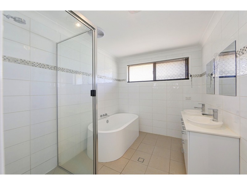 132 Davidson Street, Bargara QLD 4670