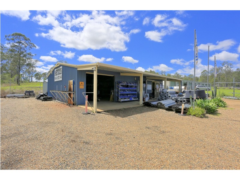 1 Salloom Street, Gin Gin QLD 4671