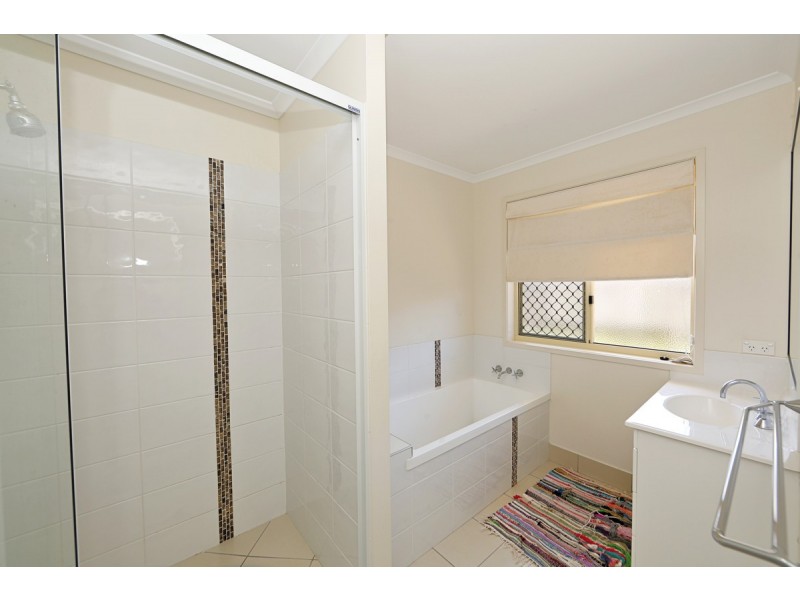 17 Baker Finch Drive, Bargara QLD 4670