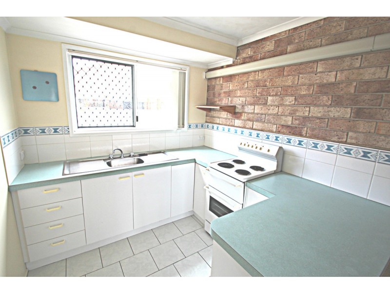 2/72 Burnett Street, Bundaberg South QLD 4670