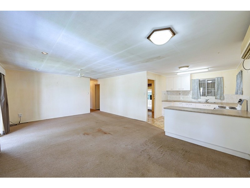 2 Blamey Street, Avenell Heights QLD 4670