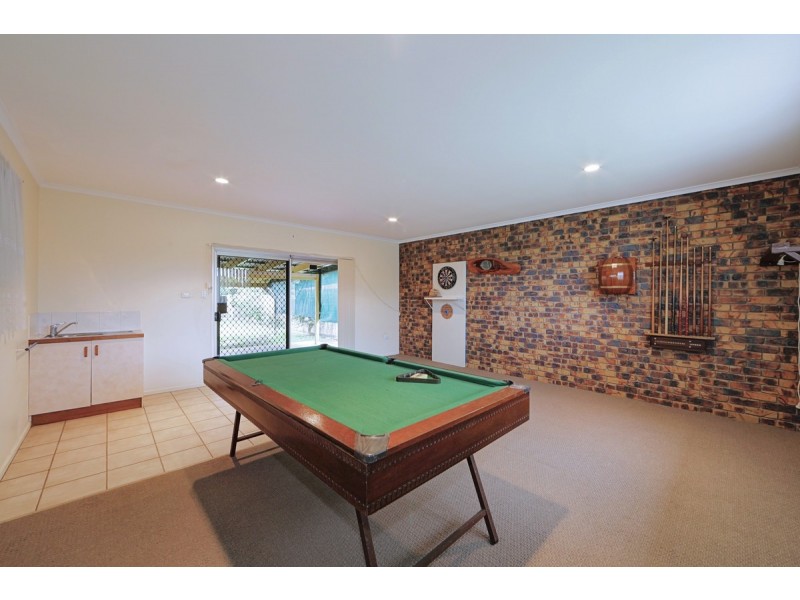 2 Blamey Street, Avenell Heights QLD 4670