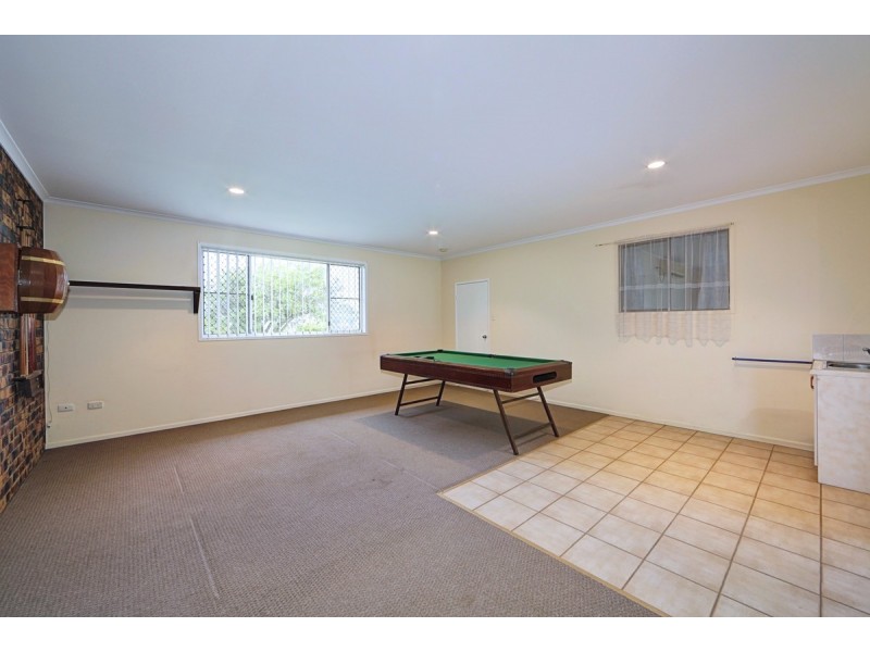 2 Blamey Street, Avenell Heights QLD 4670