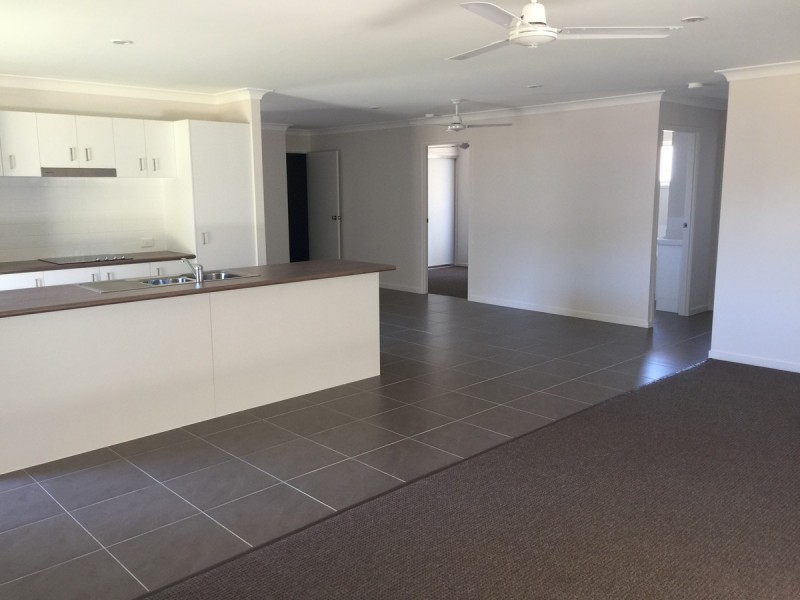 52 Malvern Drive, Moore Park Beach QLD 4670