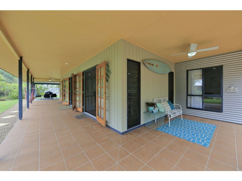 3 Sovereign Crt, Moore Park Beach QLD 4670
