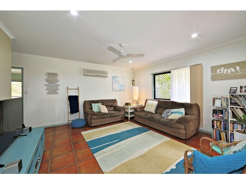 3 Sovereign Crt, Moore Park Beach QLD 4670