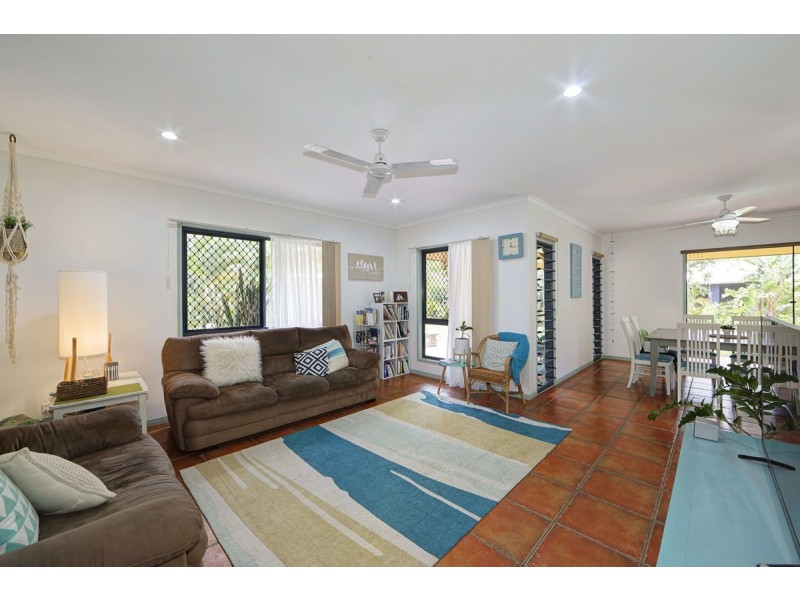 3 Sovereign Crt, Moore Park Beach QLD 4670