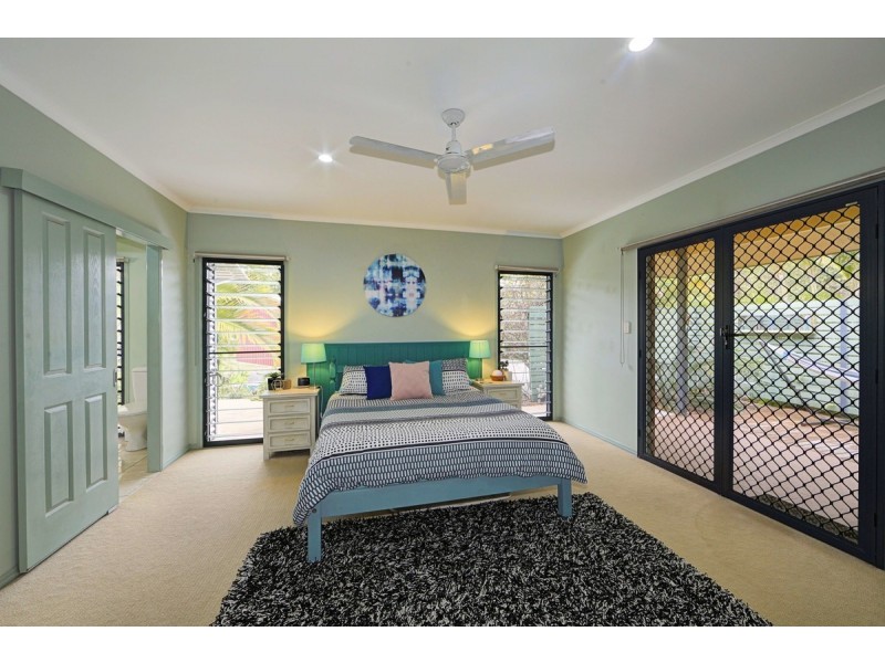 3 Sovereign Crt, Moore Park Beach QLD 4670