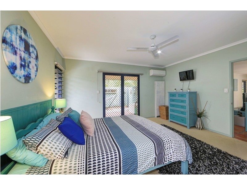 3 Sovereign Crt, Moore Park Beach QLD 4670
