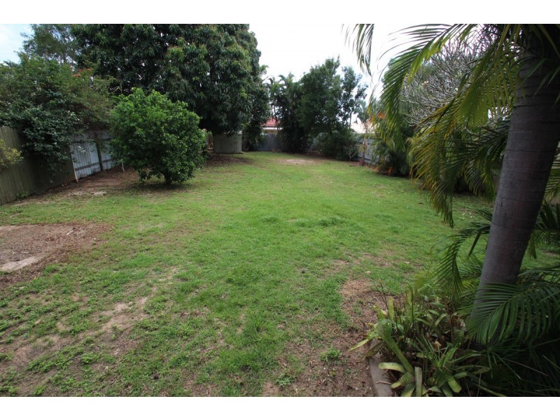 15 Theodore Street, Svensson Heights QLD 4670