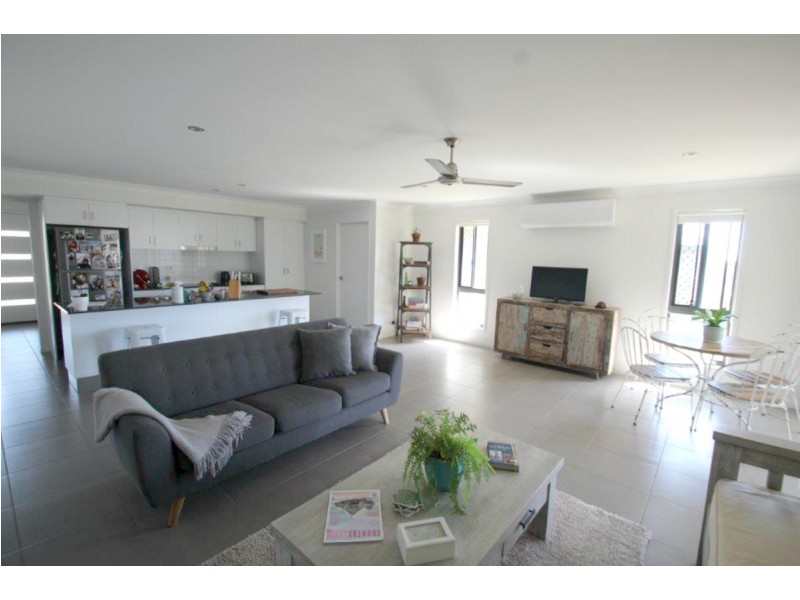 9 Tranquility Place, Bargara QLD 4670