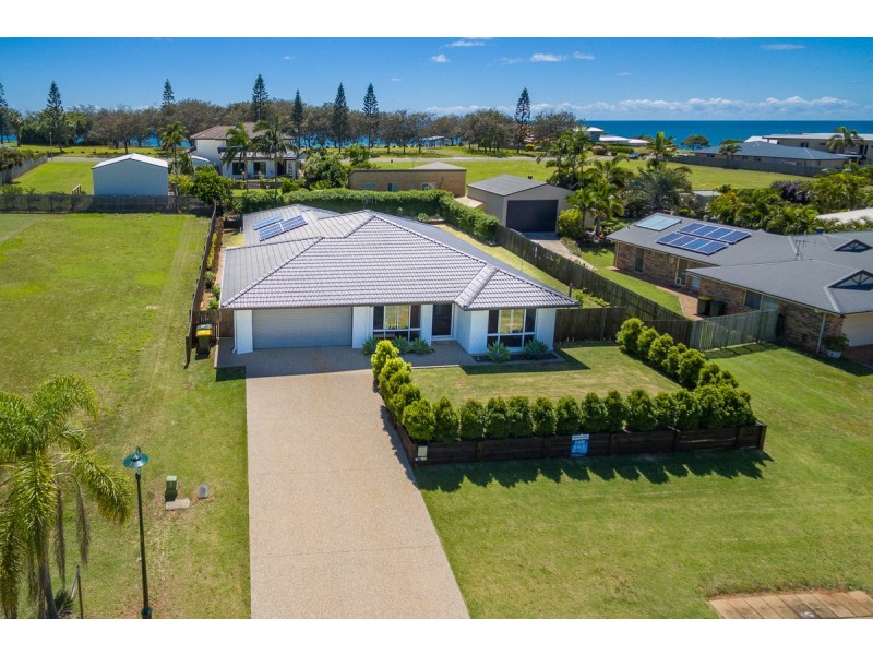 26 Mokera Street, Coral Cove QLD 4670