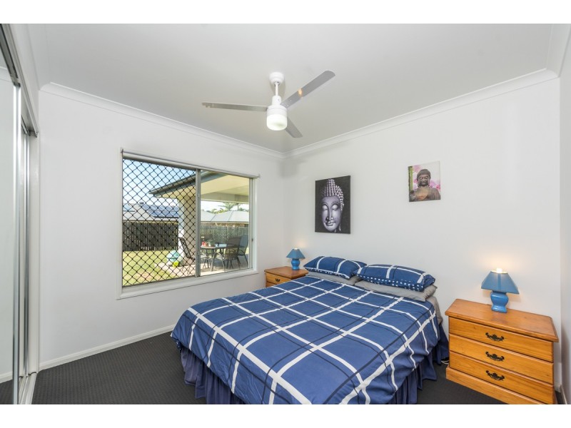 26 Mokera Street, Coral Cove QLD 4670