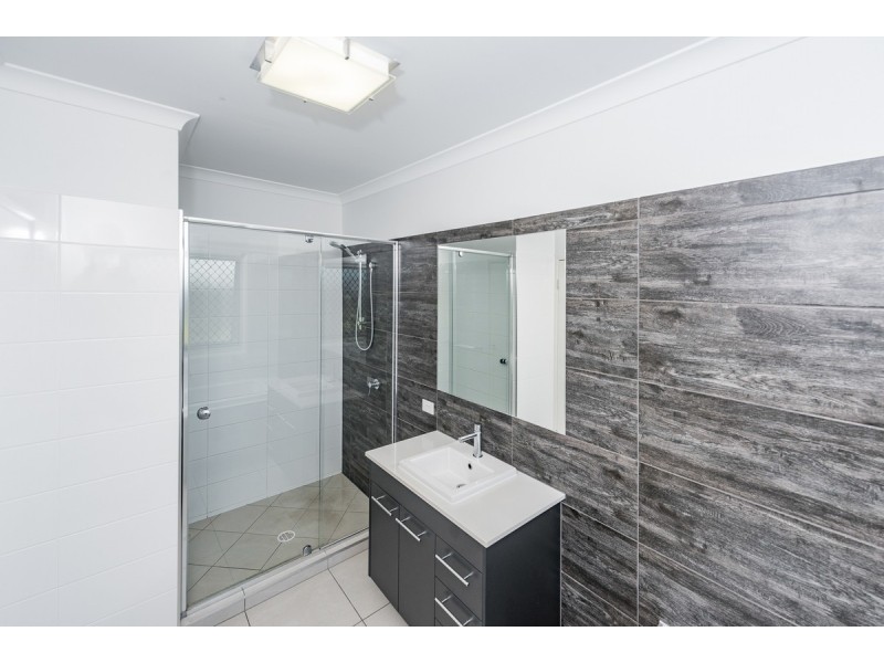 26 Mokera Street, Coral Cove QLD 4670