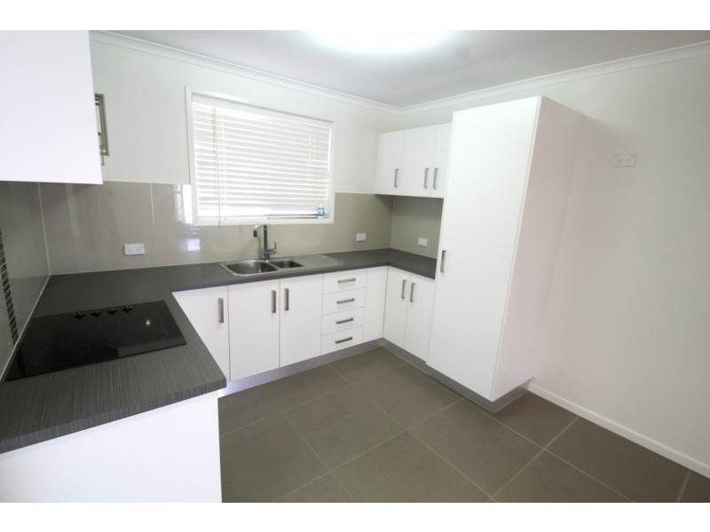 1/49 Greathead Road, Kepnock QLD 4670