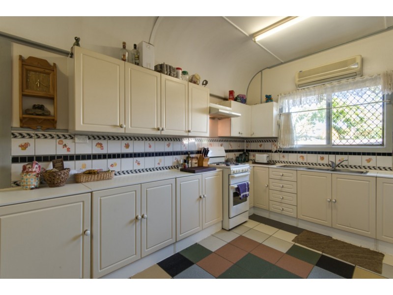 24 Greathead Road, Kepnock QLD 4670