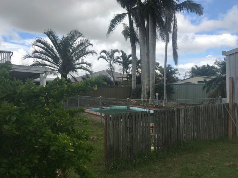 36 Pecton Place, Avenell Heights QLD 4670
